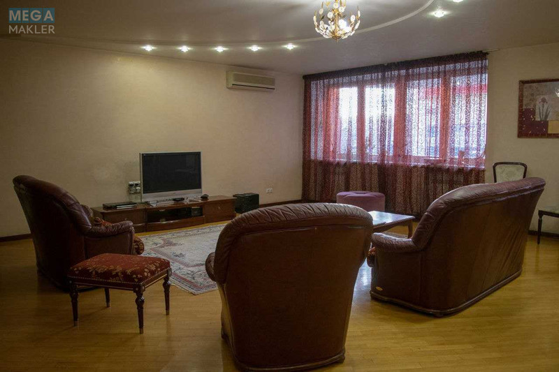 Продаж 4 кімнатної квартири (226/128/19), 2 пов. 17 пов. будинку, <a class="location-link" href="/kiev/" title="Недвижимость Київ">Київ</a>, <a class="location-link" href="/kiev/obolonskij/" title="Недвижимость Оболонський район">Оболонський р-н</a>, Маршала Тимошенко ул., 29 (изображение 11)