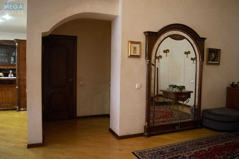 Продаж 4 кімнатної квартири (226/128/19), 2 пов. 17 пов. будинку, <a class="location-link" href="/kiev/" title="Недвижимость Київ">Київ</a>, <a class="location-link" href="/kiev/obolonskij/" title="Недвижимость Оболонський район">Оболонський р-н</a>, Маршала Тимошенко ул., 29 (изображение 16)