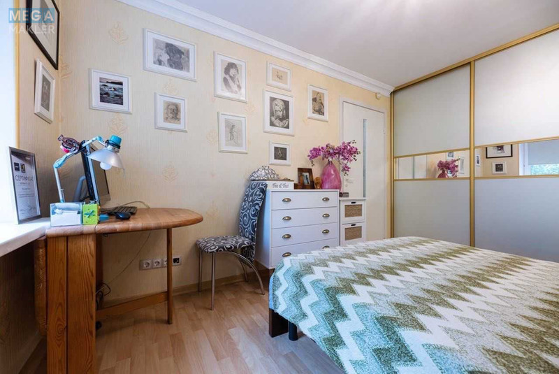Продаж 2 кімнатної квартири (63/45/10), 4 пов. 7 пов. будинку, <a class="location-link" href="/kiev/" title="Недвижимость Київ">Київ</a>, <a class="location-link" href="/kiev/shevchenkovskij/" title="Недвижимость Шевченківський район">Шевченківський р-н</a>, Лукьяновская ул., 63 (изображение 6)