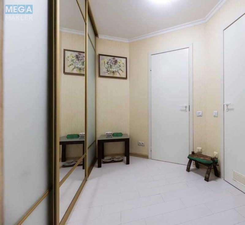 Продаж 2 кімнатної квартири (63/45/10), 4 пов. 7 пов. будинку, <a class="location-link" href="/kiev/" title="Недвижимость Київ">Київ</a>, <a class="location-link" href="/kiev/shevchenkovskij/" title="Недвижимость Шевченківський район">Шевченківський р-н</a>, Лукьяновская ул., 63 (изображение 10)