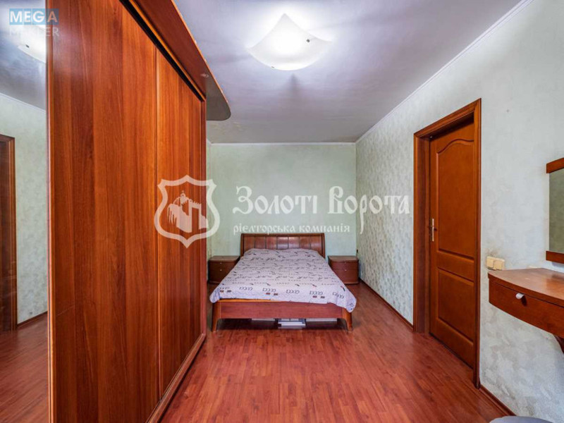 Продаж 2 кімнатної квартири (45,6/27/6), 6 пов. 9 пов. будинку, <a class="location-link" href="/kiev/" title="Недвижимость Київ">Київ</a>, <a class="location-link" href="/kiev/svyatoshinskij/" title="Недвижимость Святошинський район">Святошинський р-н</a>, Тулузи вул., 2/58 (изображение 9)