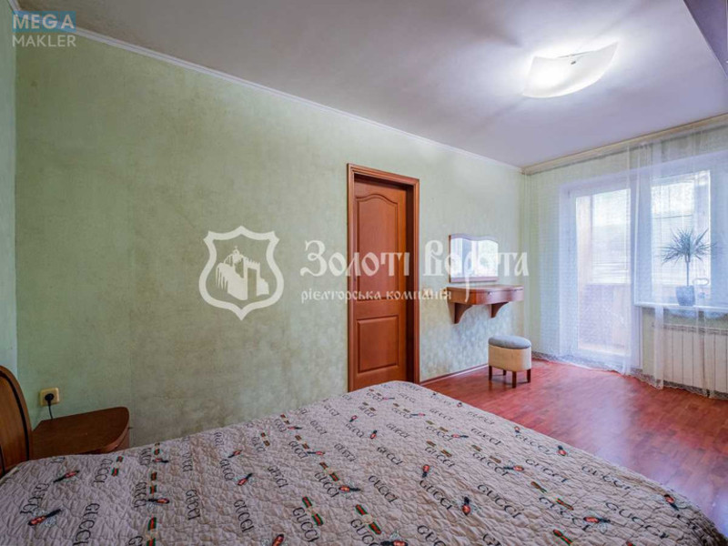 Продаж 2 кімнатної квартири (45,6/27/6), 6 пов. 9 пов. будинку, <a class="location-link" href="/kiev/" title="Недвижимость Київ">Київ</a>, <a class="location-link" href="/kiev/svyatoshinskij/" title="Недвижимость Святошинський район">Святошинський р-н</a>, Тулузи вул., 2/58 (изображение 11)