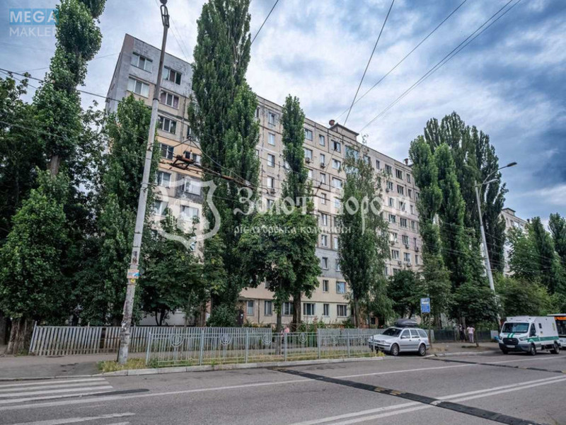 Продаж 2 кімнатної квартири (45,6/27/6), 6 пов. 9 пов. будинку, <a class="location-link" href="/kiev/" title="Недвижимость Київ">Київ</a>, <a class="location-link" href="/kiev/svyatoshinskij/" title="Недвижимость Святошинський район">Святошинський р-н</a>, Тулузи вул., 2/58 (изображение 17)