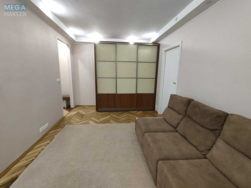 Оренда 2 кімнатної квартири, <a class="location-link" href="/kiev/" title="Недвижимость Київ">Київ</a>, <a class="location-link" href="/kiev/pecherskij/" title="Недвижимость Печерський район">Печерський р-н</a>, Джона Маккейна вул., 9 (изображение 15)
