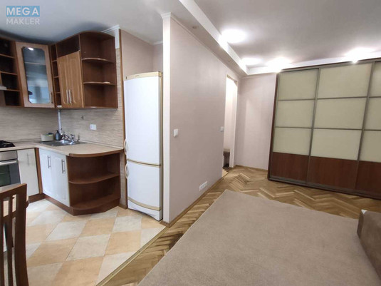 Оренда 2 кімнатної квартири, <a class="location-link" href="/kiev/" title="Недвижимость Київ">Київ</a>, <a class="location-link" href="/kiev/pecherskij/" title="Недвижимость Печерський район">Печерський р-н</a>, Джона Маккейна вул., 9 (изображение 16)