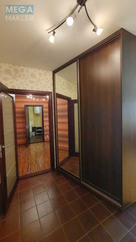 Оренда 1 кімнатної квартири, <a class="location-link" href="/kiev/" title="Недвижимость Київ">Київ</a>, <a class="location-link" href="/kiev/darnickij/" title="Недвижимость Дарницький район">Дарницький р-н</a>, Урлівська вул., 11/44 (изображение 9)