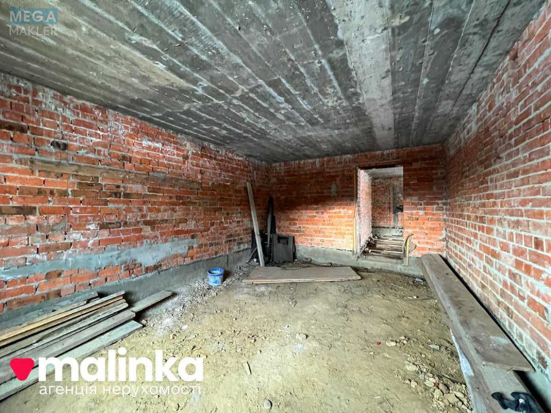 Продаж дома, 2&nbsp;поверху, 300&nbsp;кв.м, 6&nbsp;кімнат, ділянка 5&nbsp;соток, <a class="location-link" href="/shodnica/" title="Недвижимость Східниця">Східниця</a>, Бориславська (изображение 8)