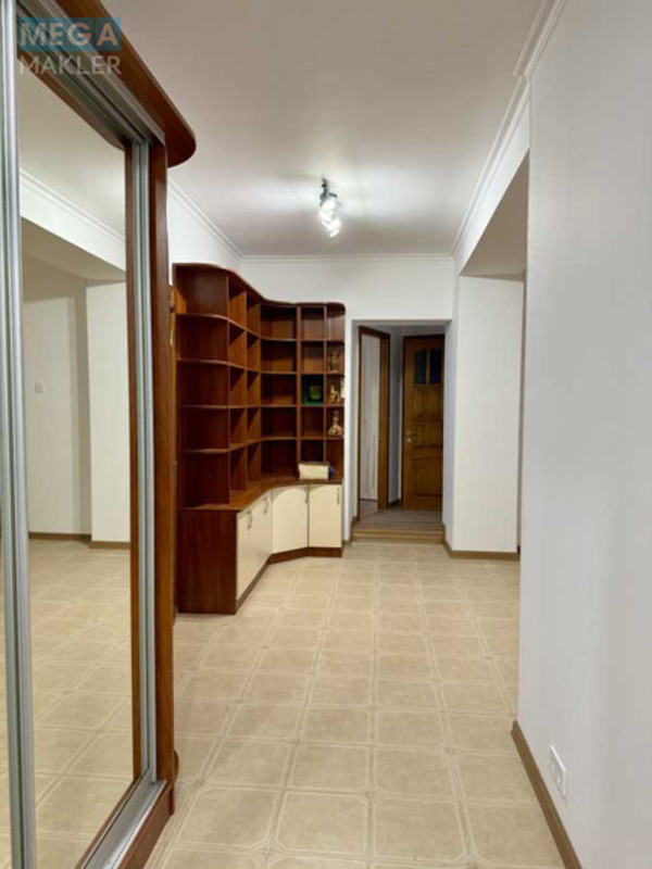 Оренда 3 кімнатної квартири, <a class="location-link" href="/odessa/" title="Недвижимость Одеса">Одеса</a>, <a class="location-link" href="/odessa/primorskij/" title="Недвижимость Приморський район">Приморський р-н</a>, Добровольців, 3А (изображение 8)