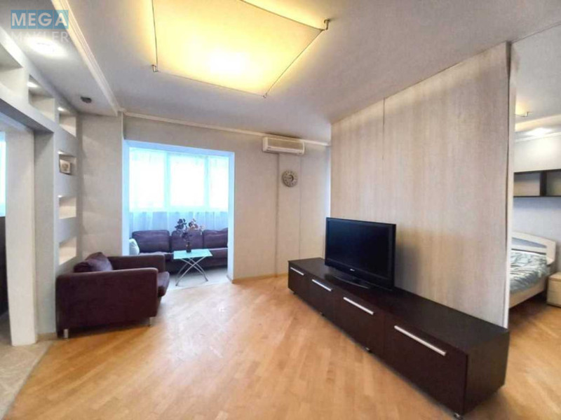 Продаж 2 кімнатної квартири (56/?/17), 15 пов. 17 пов. будинку, <a class="location-link" href="/kiev/" title="Недвижимость Київ">Київ</a>, <a class="location-link" href="/kiev/darnickij/" title="Недвижимость Дарницький район">Дарницький р-н</a>, Харьковское шоссе, 56 (изображение 4)