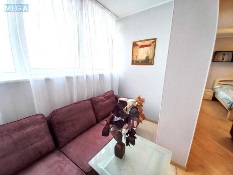 Продаж 2 кімнатної квартири (56/?/17), 15 пов. 17 пов. будинку, <a class="location-link" href="/kiev/" title="Недвижимость Київ">Київ</a>, <a class="location-link" href="/kiev/darnickij/" title="Недвижимость Дарницький район">Дарницький р-н</a>, Харьковское шоссе, 56 (изображение 8)