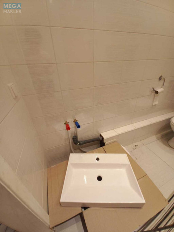 Продаж 2 кімнатної квартири (56/?/17), 15 пов. 17 пов. будинку, <a class="location-link" href="/kiev/" title="Недвижимость Київ">Київ</a>, <a class="location-link" href="/kiev/darnickij/" title="Недвижимость Дарницький район">Дарницький р-н</a>, Харьковское шоссе, 56 (изображение 19)