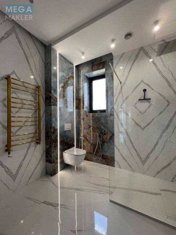 Продаж дома, 2 поверху, 260 кв.м, 4 кімнати, ділянка 9 соток, <a class="location-link" href="/rovno/" title="Недвижимость Рівне">Рівне</a>, Райський сад (изображение 8)