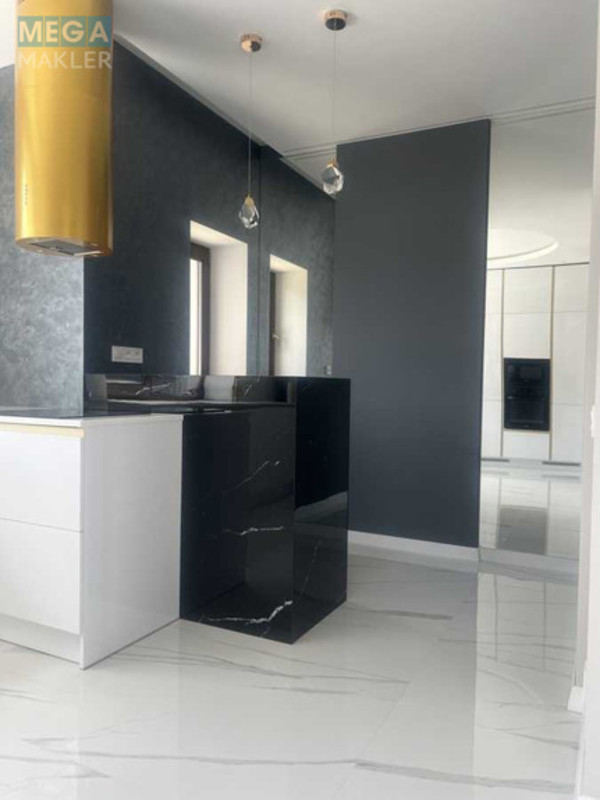 Продаж дома, 2 поверху, 260 кв.м, 4 кімнати, ділянка 9 соток, <a class="location-link" href="/rovno/" title="Недвижимость Рівне">Рівне</a>, Райський сад (изображение 12)