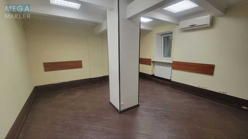 Продаж окремої будівлі/побудови, 100&nbsp;кв.м, <a class="location-link" href="/kiev/" title="Недвижимость Київ">Київ</a>, <a class="location-link" href="/kiev/shevchenkovskij/" title="Недвижимость Шевченківський район">Шевченківський р-н</a>, Пушкінська вул., 31Б (изображение 2)
