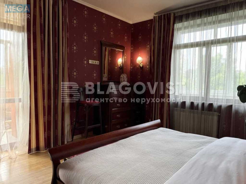 Оренда 4 кімнатні квартири, <a class="location-link" href="/kiev/" title="Недвижимость Київ">Київ</a>, <a class="location-link" href="/kiev/pecherskij/" title="Недвижимость Печерський район">Печерський р-н</a>, Виноградный пер., 4 (изображение 13)