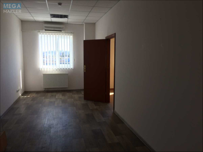 Оренда комерційної нерухомості, 286,60 кв.м, под офис, <a class="location-link" href="/kiev/" title="Недвижимость Київ">Київ</a>, <a class="location-link" href="/kiev/obolonskij/" title="Недвижимость Оболонський район">Оболонський р-н</a>, Викентия Хвойки ул., 21 (изображение 5)