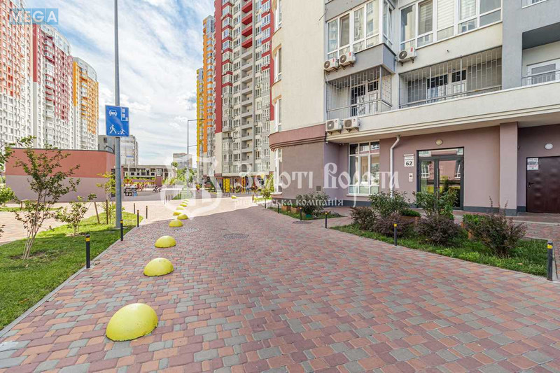 Продаж 2 кімнатної квартири (85/34/15), 26 пов. 26 пов. будинку, <a class="location-link" href="/kiev/" title="Недвижимость Київ">Київ</a>, <a class="location-link" href="/kiev/dneprovskij/" title="Недвижимость Дніпровський район">Дніпровський р-н</a>, Каховська вул., 62 (изображение 19)