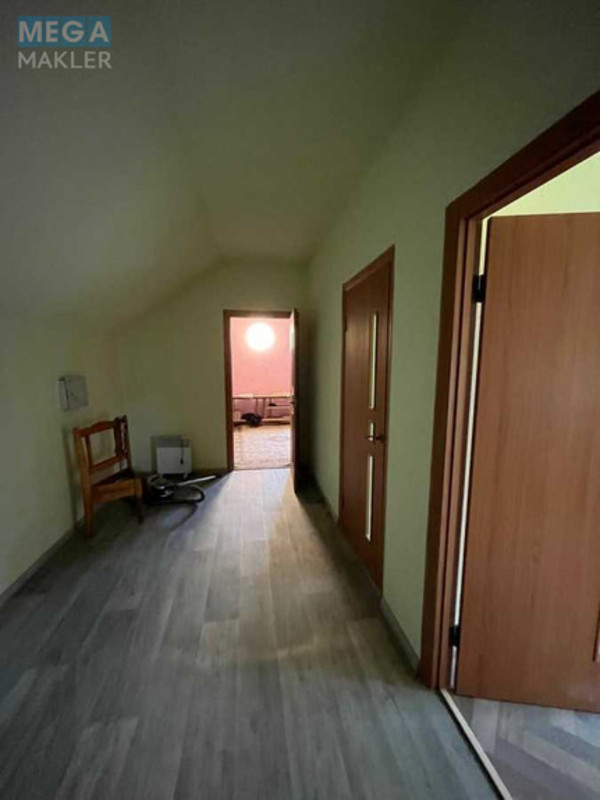 Продаж дома, 2 поверху, 115 кв.м, 4 кімнати, ділянка 6,08 соток, <a class="location-link" href="/kiev/" title="Недвижимость Київ">Київ</a>, <a class="location-link" href="/kiev/darnickij/" title="Недвижимость Дарницький район">Дарницький р-н</a>, 80-а Садова вул. (изображение 6)