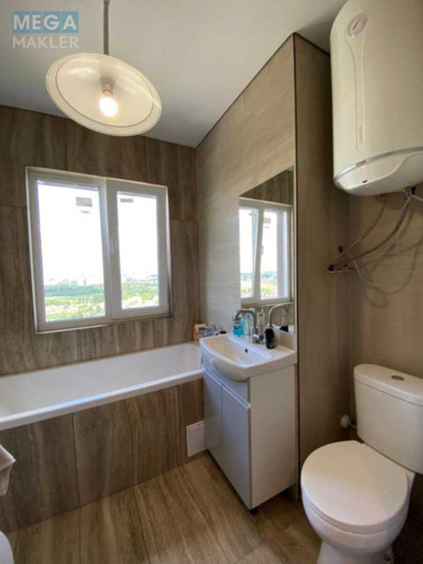 Новобудова, 21 поверхів, <a class="location-link" href="/kiev/" title="Недвижимость Київ">Київ</a>, <a class="location-link" href="/kiev/goloseevskij/" title="Недвижимость Голосіївський район">Голосіївський р-н</a>, Михайла Максимовича вул., 26Е (изображение 7)