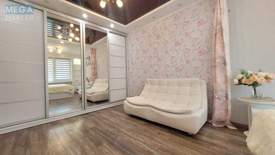 Оренда 1 кімнатної квартири, <a class="location-link" href="/kiev/" title="Недвижимость Київ">Київ</a>, <a class="location-link" href="/kiev/shevchenkovskij/" title="Недвижимость Шевченковский район">Шевченковский р-н</a>, Межевая ул., 23Б (изображение 8)