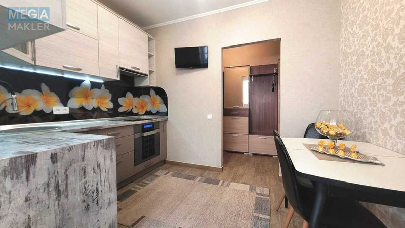 Оренда 1 кімнатної квартири, <a class="location-link" href="/kiev/" title="Недвижимость Київ">Київ</a>, <a class="location-link" href="/kiev/podolskij/" title="Недвижимость Подільський район">Подільський р-н</a>, Межевая ул., 23Б (изображение 15)