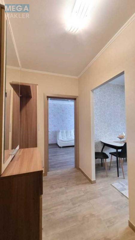 Оренда 1 кімнатної квартири, <a class="location-link" href="/kiev/" title="Недвижимость Київ">Київ</a>, <a class="location-link" href="/kiev/podolskij/" title="Недвижимость Подільський район">Подільський р-н</a>, Межевая ул., 23Б (изображение 21)