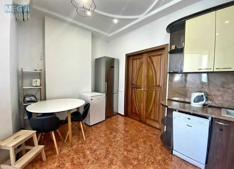 Оренда 3 кімнатної квартири, <a class="location-link" href="/kiev/" title="Недвижимость Київ">Київ</a>, <a class="location-link" href="/kiev/shevchenkovskij/" title="Недвижимость Шевченківський район">Шевченківський р-н</a>, Руданского Степана ул., 3а (изображение 8)