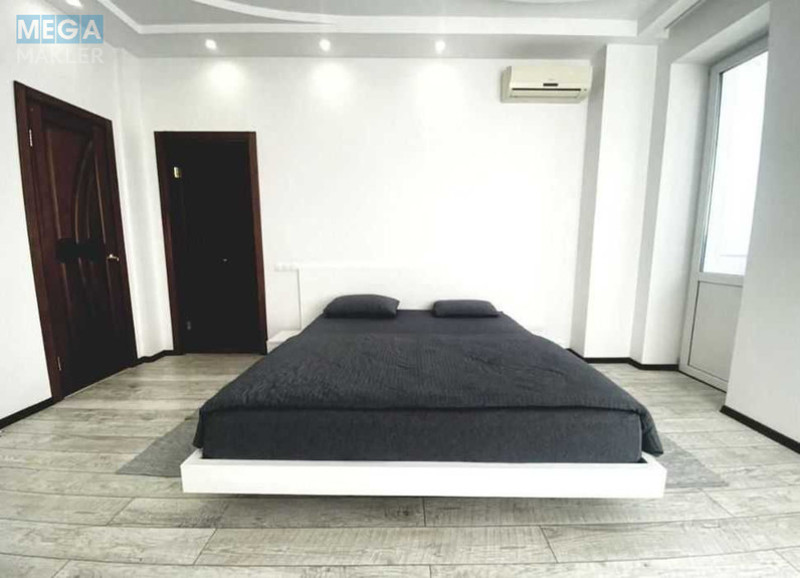 Оренда 3 кімнатної квартири, <a class="location-link" href="/kiev/" title="Недвижимость Київ">Київ</a>, <a class="location-link" href="/kiev/shevchenkovskij/" title="Недвижимость Шевченківський район">Шевченківський р-н</a>, Руданского Степана ул., 3а (изображение 17)