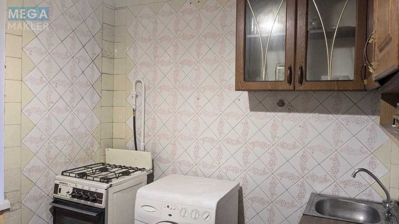 Продаж 3 кімнатної квартири (71,7/?/8,5), 9 пов. 9 пов. будинку, <a class="location-link" href="/kiev/" title="Недвижимость Київ">Київ</a>, <a class="location-link" href="/kiev/darnickij/" title="Недвижимость Дарницький район">Дарницький р-н</a>, Вірменська вул., 11 (изображение 3)