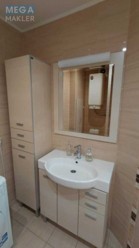 Продаж 2 кімнатної квартири (61/20/26), 10 пов. 16 пов. будинку, <a class="location-link" href="/kiev/" title="Недвижимость Київ">Київ</a>, <a class="location-link" href="/kiev/solomenskij/" title="Недвижимость Солом'янський район">Солом'янський р-н</a>, Вацлава Гавела бульв., 7в (изображение 3)