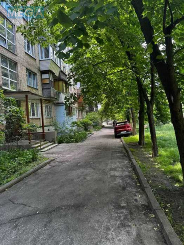 Оренда 2 кімнатної квартири, <a class="location-link" href="/kiev/" title="Недвижимость Київ">Київ</a>, <a class="location-link" href="/kiev/svyatoshinskij/" title="Недвижимость Святошинський район">Святошинський р-н</a>, Депутатська вул., 32 (изображение 14)