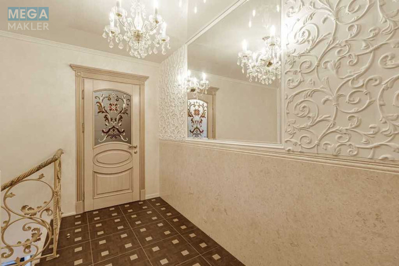 Продаж 5 кімнатної квартири (172/88/55,4), 10 пов. 11 пов. будинку, <a class="location-link" href="/sofievskaya-borshagovka/" title="Недвижимость Софіївська Борщагівка">Софіївська Борщагівка</a>, Боголюбова, 16 (изображение 3)