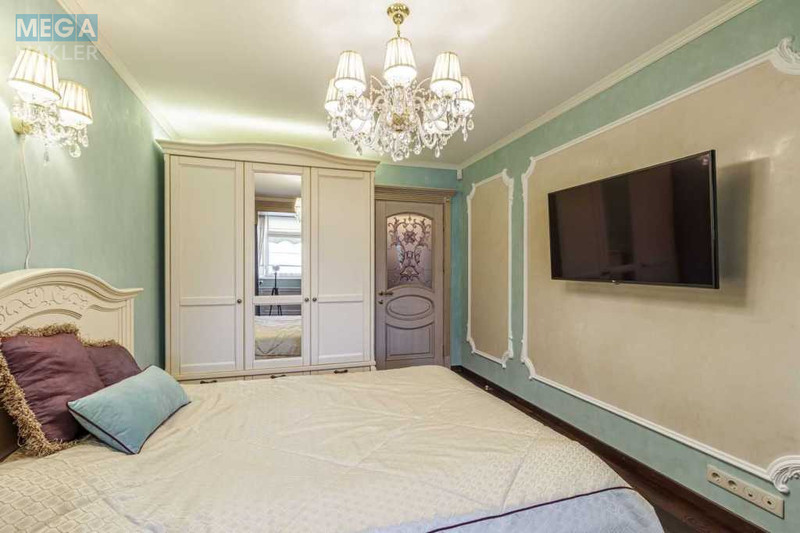 Продаж 5 кімнатної квартири (172/88/55,4), 10 пов. 11 пов. будинку, <a class="location-link" href="/sofievskaya-borshagovka/" title="Недвижимость Софіївська Борщагівка">Софіївська Борщагівка</a>, Боголюбова, 16 (изображение 14)