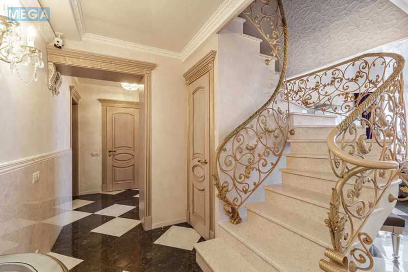 Продаж 5 кімнатної квартири (172/88/55,4), 10 пов. 11 пов. будинку, <a class="location-link" href="/sofievskaya-borshagovka/" title="Недвижимость Софіївська Борщагівка">Софіївська Борщагівка</a>, Боголюбова, 16 (изображение 17)
