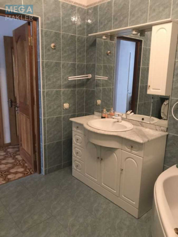 Оренда 2 кімнатної квартири, <a class="location-link" href="/odessa/" title="Недвижимость Одеса">Одеса</a>, <a class="location-link" href="/odessa/primorskij/" title="Недвижимость Приморський район">Приморський р-н</a>, Кузнечная, 45 (изображение 2)