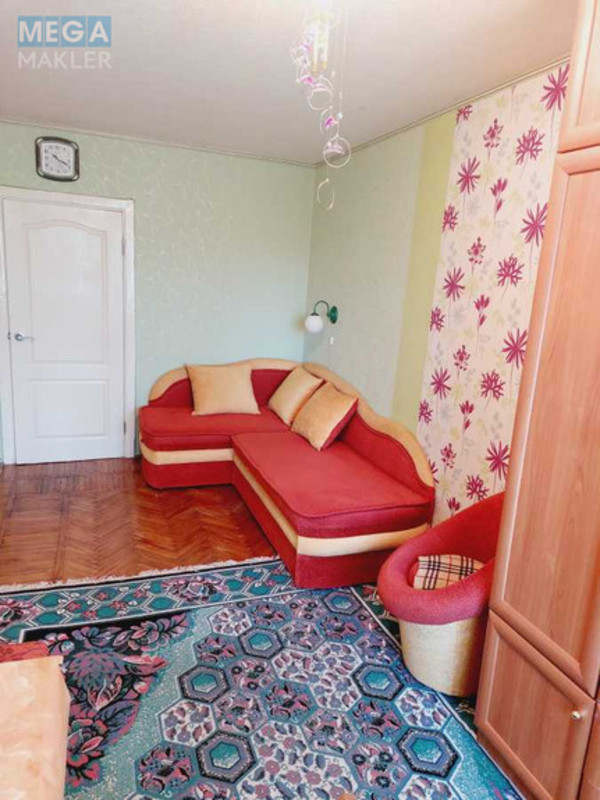 Оренда 3 кімнатної квартири, <a class="location-link" href="/kiev/" title="Недвижимость Київ">Київ</a>, <a class="location-link" href="/kiev/solomenskij/" title="Недвижимость Солом'янський район">Солом'янський р-н</a>, Вацлава Гавела бульв., 7Б (изображение 6)