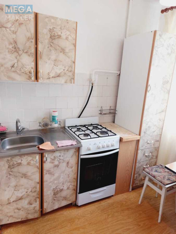 Оренда 3 кімнатної квартири, <a class="location-link" href="/kiev/" title="Недвижимость Київ">Київ</a>, <a class="location-link" href="/kiev/solomenskij/" title="Недвижимость Солом'янський район">Солом'янський р-н</a>, Вацлава Гавела бульв., 7Б (изображение 9)