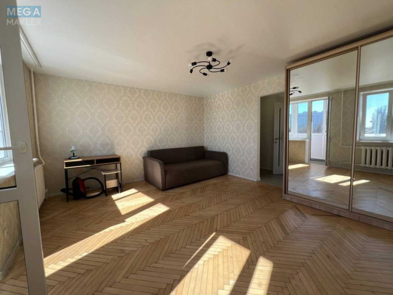 Оренда 1 кімнатної квартири, <a class="location-link" href="/kiev/" title="Недвижимость Київ">Київ</a>, <a class="location-link" href="/kiev/svyatoshinskij/" title="Недвижимость Святошинський район">Святошинський р-н</a>, Сімї Сосніних вул., 6а (изображение 3)