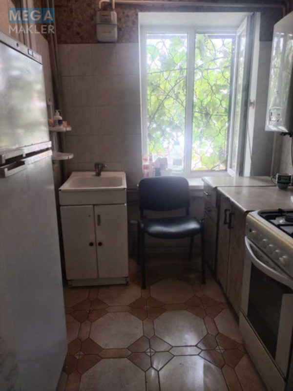 Оренда 3 кімнатної квартири, <a class="location-link" href="/odessa/" title="Недвижимость Одеса">Одеса</a>, <a class="location-link" href="/odessa/malinovskij/" title="Недвижимость Малиновський район">Малиновський р-н</a>, Степовая, 16 (изображение 2)