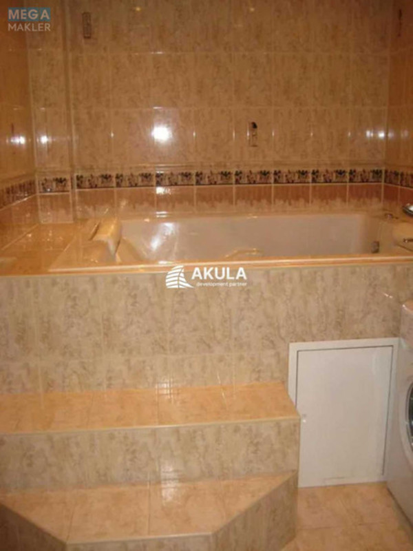 Продаж 3 кімнатної квартири (116,5/66/15,5), 9 пов. 10 пов. будинку, <a class="location-link" href="/kiev/" title="Недвижимость Київ">Київ</a>, <a class="location-link" href="/kiev/desnyanskij/" title="Недвижимость Деснянський район">Деснянський р-н</a>, Рональда Рейгана ул. (изображение 12)
