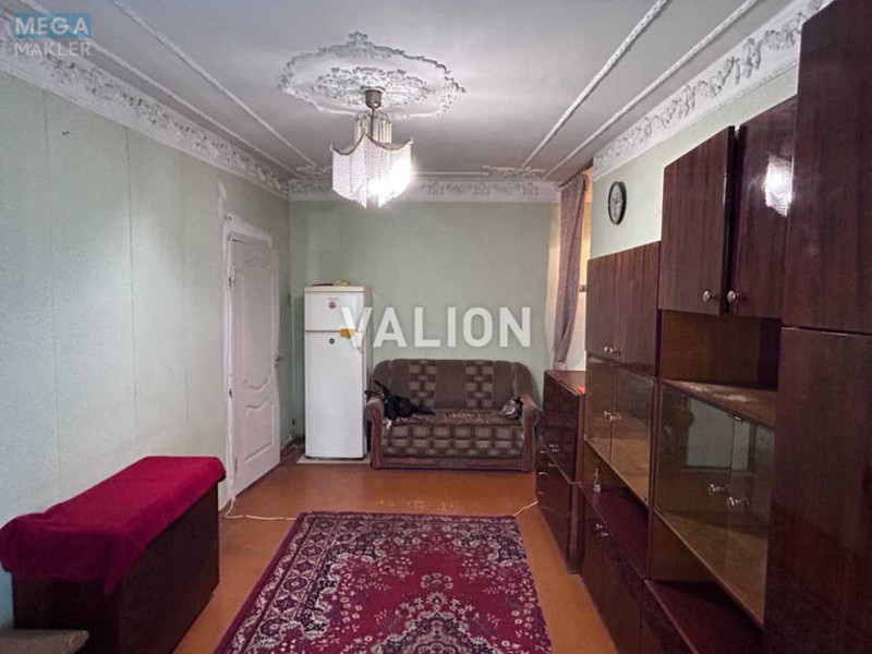 Продаж 3 кімнатної квартири (50/35/5), 5 пов. 5 пов. будинку, <a class="location-link" href="/kiev/" title="Недвижимость Київ">Київ</a>, <a class="location-link" href="/kiev/podolskij/" title="Недвижимость Подільський район">Подільський р-н</a>, Кирилівська вул., 110 (изображение 8)