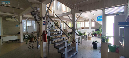 Продаж комерційної нерухомості, 746&nbsp;кв.м, под офис, <a class="location-link" href="/kiev/" title="Недвижимость Київ">Київ</a>, <a class="location-link" href="/kiev/podolskij/" title="Недвижимость Подільський район">Подільський р-н</a>, Нижньоюрківська вул., 37 (изображение 15)