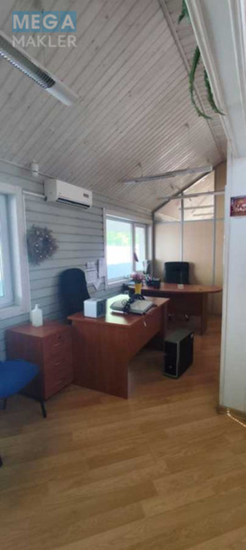 Продаж комерційної нерухомості, 746 кв.м, под офис, <a class="location-link" href="/kiev/" title="Недвижимость Київ">Київ</a>, <a class="location-link" href="/kiev/podolskij/" title="Недвижимость Подільський район">Подільський р-н</a>, Нижньоюрківська вул., 37 (изображение 21)