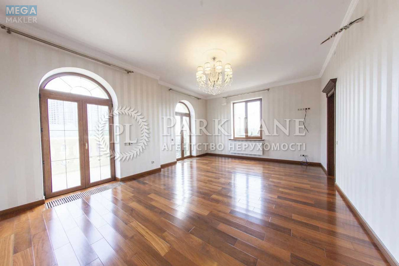 Продаж дома, 2 поверху, 498 кв.м, 6 кімнат, ділянка 4 сотки, <a class="location-link" href="/kiev/" title="Недвижимость Київ">Київ</a>, <a class="location-link" href="/kiev/pecherskij/" title="Недвижимость Печерський район">Печерський р-н</a>, Лубенская ул. (изображение 6)