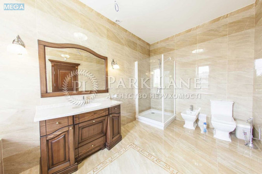 Продаж дома, 2&nbsp;поверху, 498&nbsp;кв.м, 6&nbsp;кімнат, ділянка 4&nbsp;сотки, <a class="location-link" href="/kiev/" title="Недвижимость Київ">Київ</a>, <a class="location-link" href="/kiev/pecherskij/" title="Недвижимость Печерський район">Печерський р-н</a>, Лубенская ул. (изображение 9)