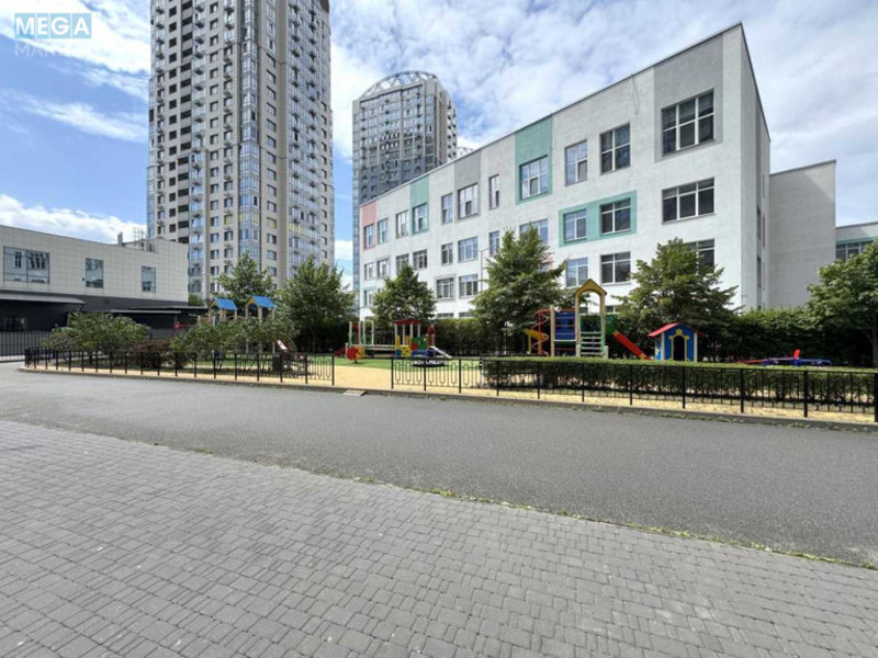 Продаж 3 кімнатної квартири (112/60/21), 5 пов. 23 пов. будинку, <a class="location-link" href="/kiev/" title="Недвижимость Київ">Київ</a>, <a class="location-link" href="/kiev/darnickij/" title="Недвижимость Дарницький район">Дарницький р-н</a>, Дніпровська наб., 14а (изображение 8)