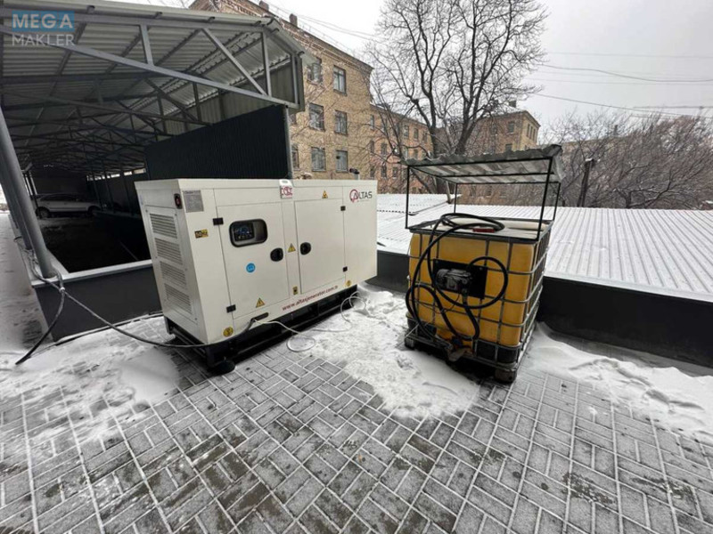 Новобудова, 17 поверхів, <a class="location-link" href="/kiev/" title="Недвижимость Київ">Київ</a>, <a class="location-link" href="/kiev/shevchenkovskij/" title="Недвижимость Шевченківський район">Шевченківський р-н</a>, Нагірна вул., 16 (изображение 3)