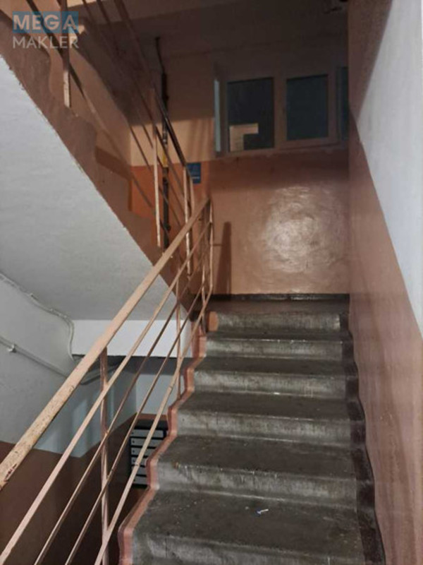 Продаж 3 кімнатної квартири (64/42/7,5), 2 пов. 9 пов. будинку, <a class="location-link" href="/kiev/" title="Недвижимость Київ">Київ</a>, <a class="location-link" href="/kiev/obolonskij/" title="Недвижимость Оболонський район">Оболонський р-н</a>, Йорданська вул., 22 (изображение 4)