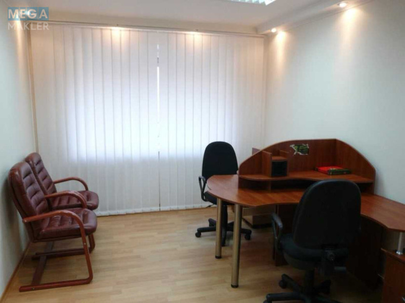 Оренда комерційної нерухомості, 44 кв.м, под офис, <a class="location-link" href="/kiev/" title="Недвижимость Київ">Київ</a>, <a class="location-link" href="/kiev/pecherskij/" title="Недвижимость Печерський район">Печерський р-н</a>, Німанська вул., 2 (изображение 6)