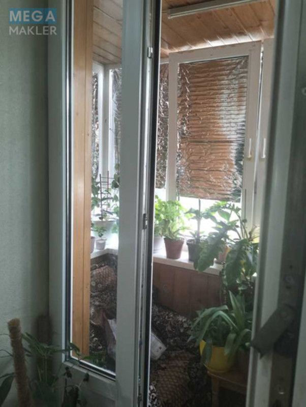 Продаж 2 кімнатної квартири (73,6/46,8/5,7), 2 пов. 6 пов. будинку, <a class="location-link" href="/kiev/" title="Недвижимость Київ">Київ</a>, <a class="location-link" href="/kiev/goloseevskij/" title="Недвижимость Голосіївський район">Голосіївський р-н</a>, Саксаганського вул., 63/28 (изображение 9)